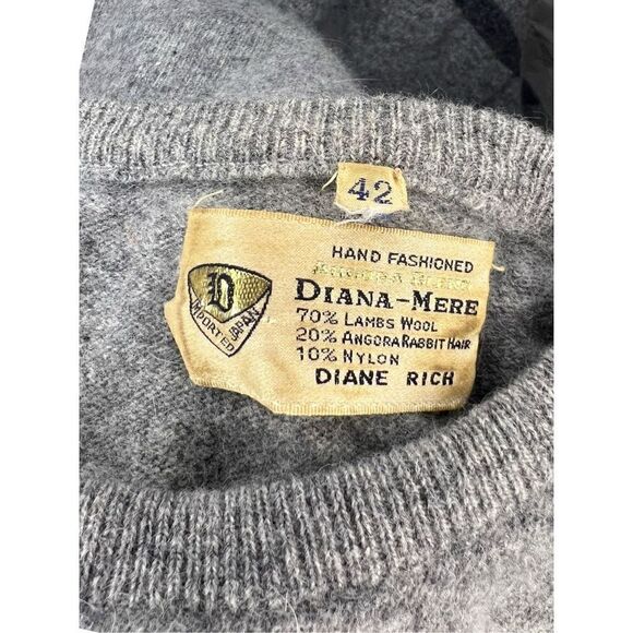 Vintage Diana Rich Diana-Mere Angora Blend Gray Sweater - Women’s M/L (42) - Picture 5 of 5